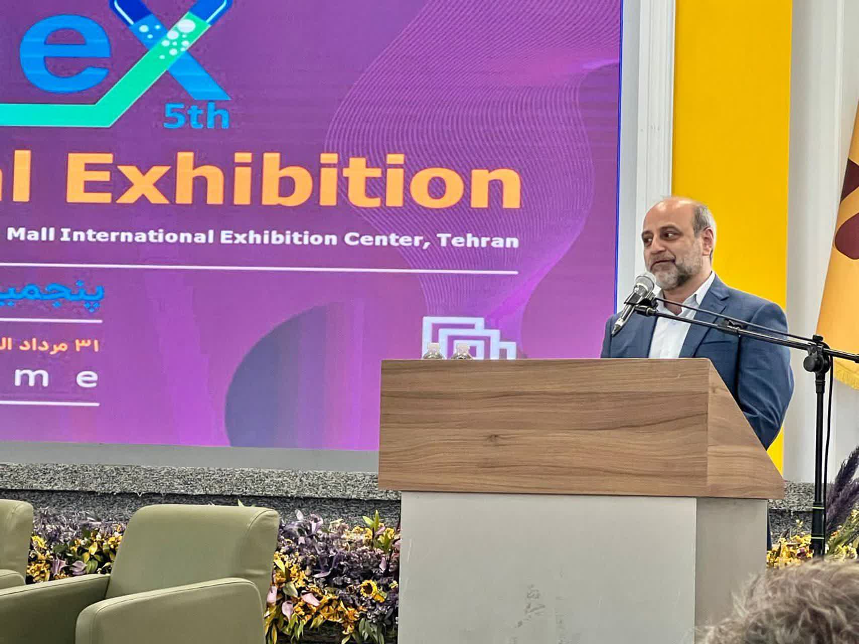 نمایشگاه فارمکس یا آینه صنعت؟