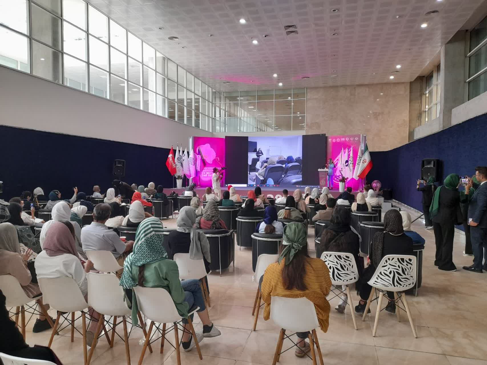 استقبال از کارگاه های آموزشی