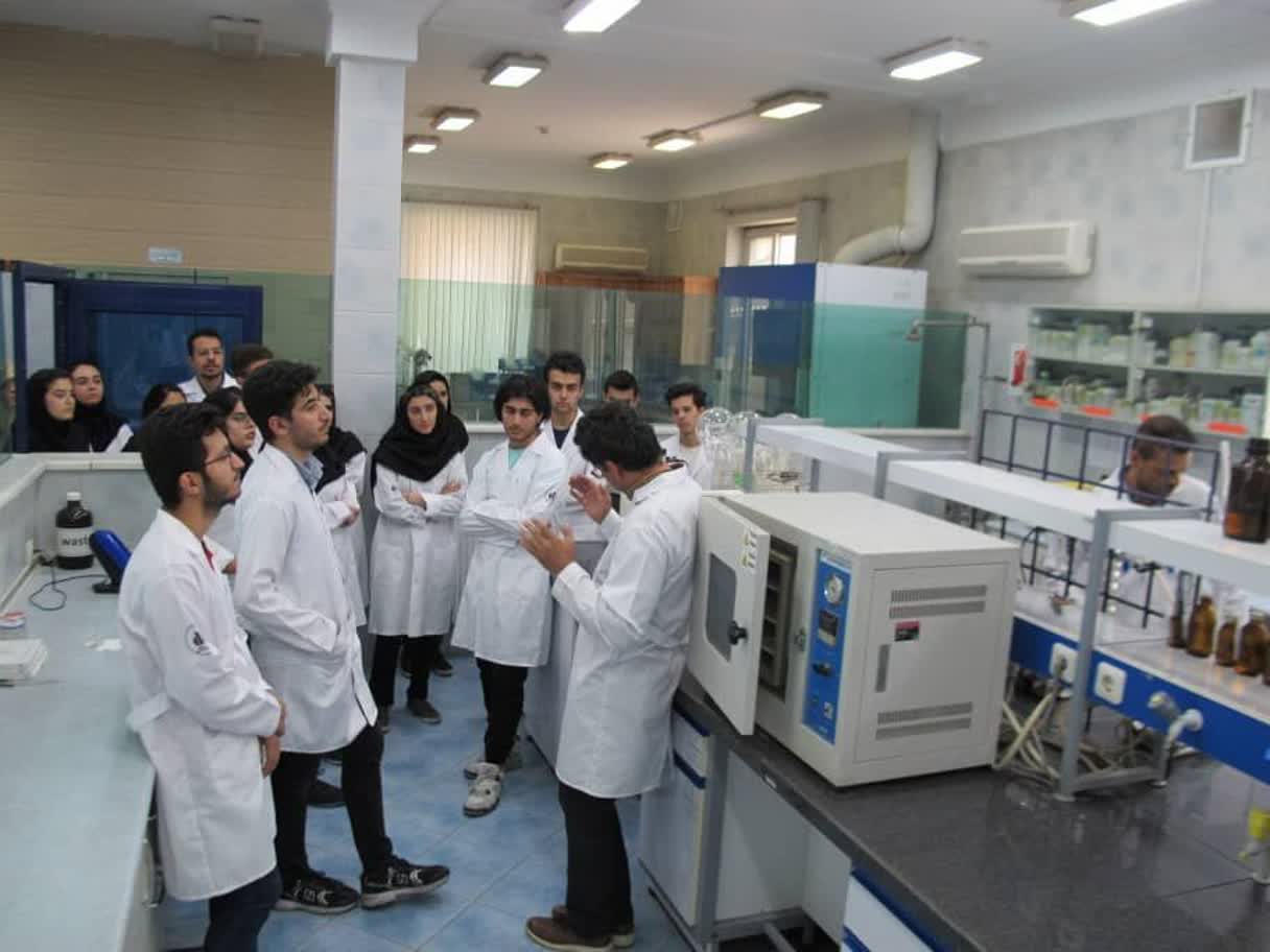 ظهور استعدادهای درخشان در فارمکس